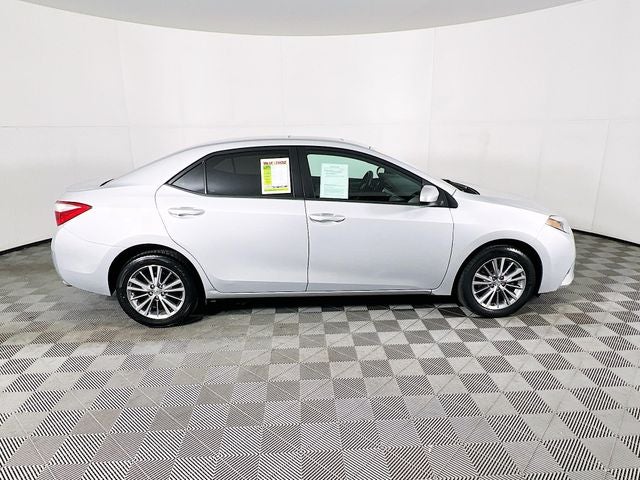 2015 Toyota Corolla LE Plus