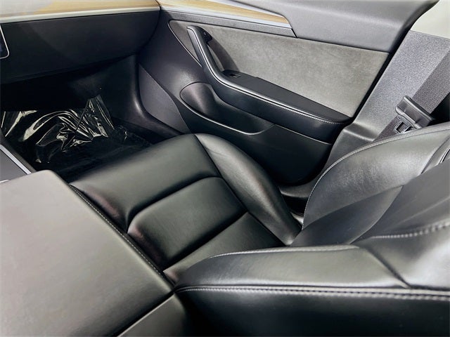 2022 Tesla Model 3 Base