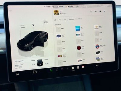 2023 Tesla Model 3 Base