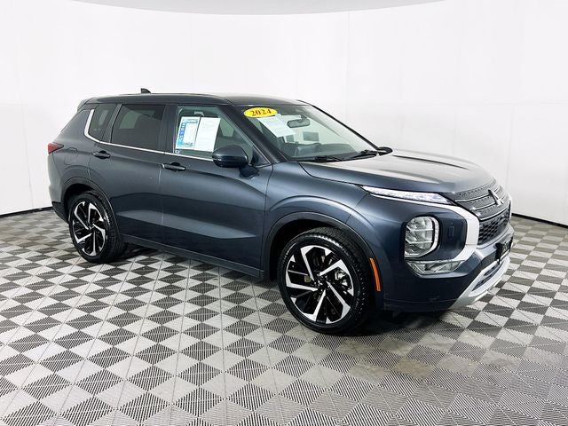 2024 Mitsubishi Outlander SE S-AWC's photo