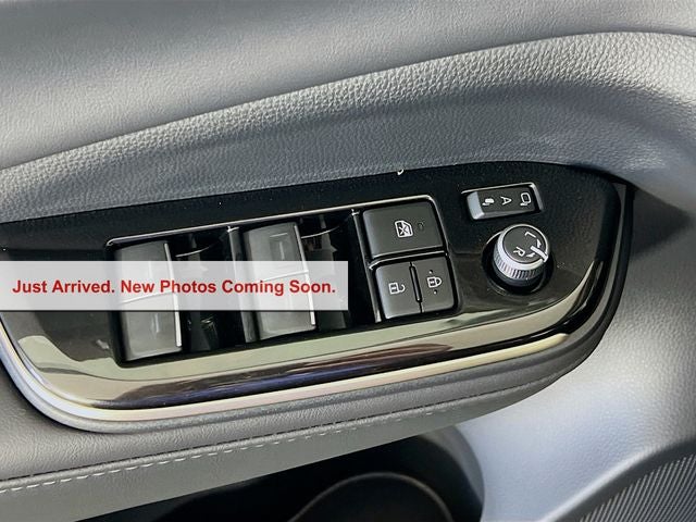 2026 Toyota Crown Signia Limited