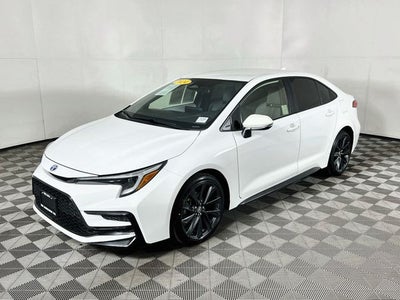 2024 Toyota Corolla Hybrid SE