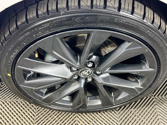 2024 Toyota Corolla Hybrid SE