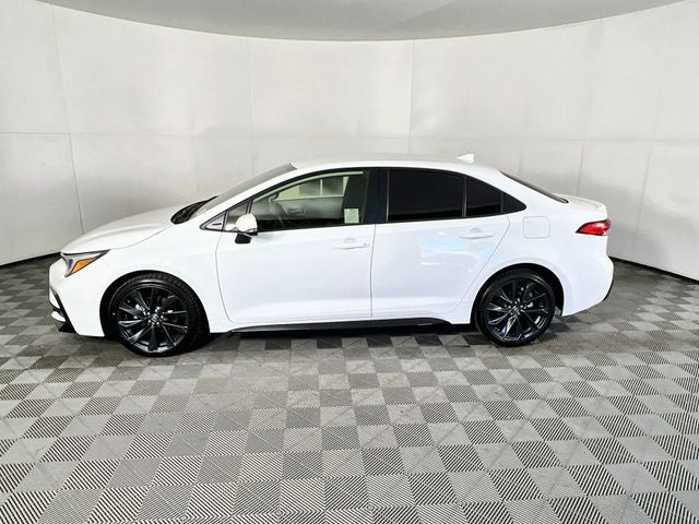 2024 Toyota Corolla Hybrid SE