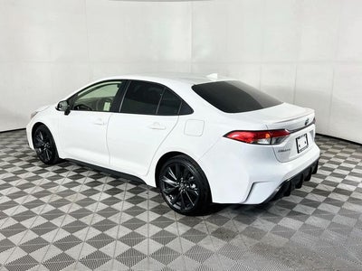 2024 Toyota Corolla Hybrid SE