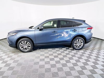 2022 Toyota Venza XLE