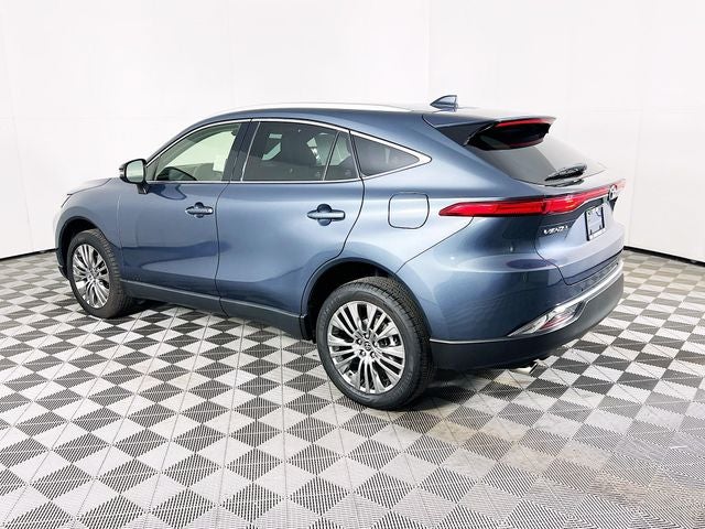2022 Toyota Venza XLE