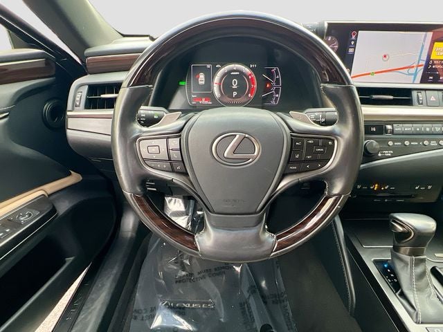 2019 Lexus ES 300h