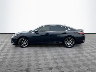 2019 Lexus ES 300h