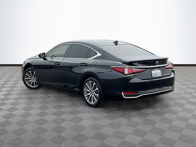 2019 Lexus ES 300h