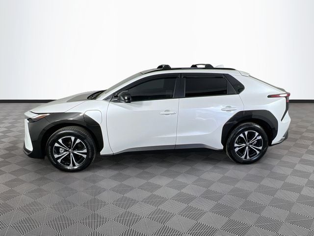 2025 Toyota bZ4X XLE