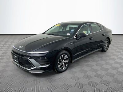 2026 Hyundai Sonata Hybrid Blue