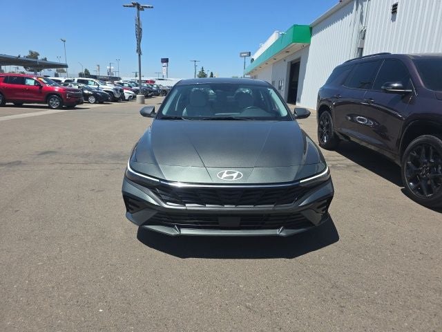 2025 Hyundai Elantra Hybrid Limited