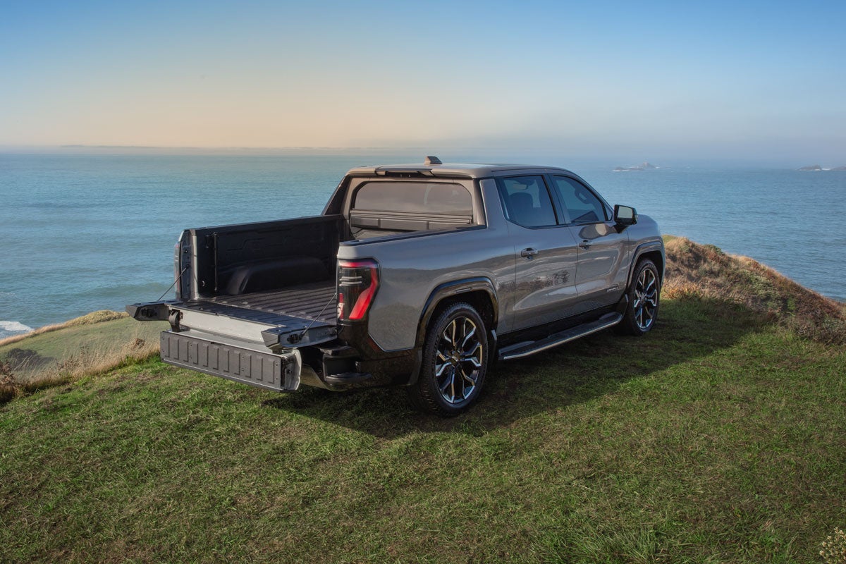 Fahrney GMC in Selma CA